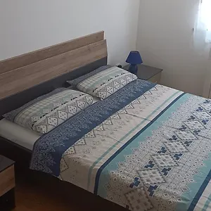  Apartament Mb